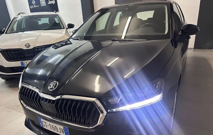 Skoda Fabia 1.0 MPI 80 CV Monte Carlo - immagine 4