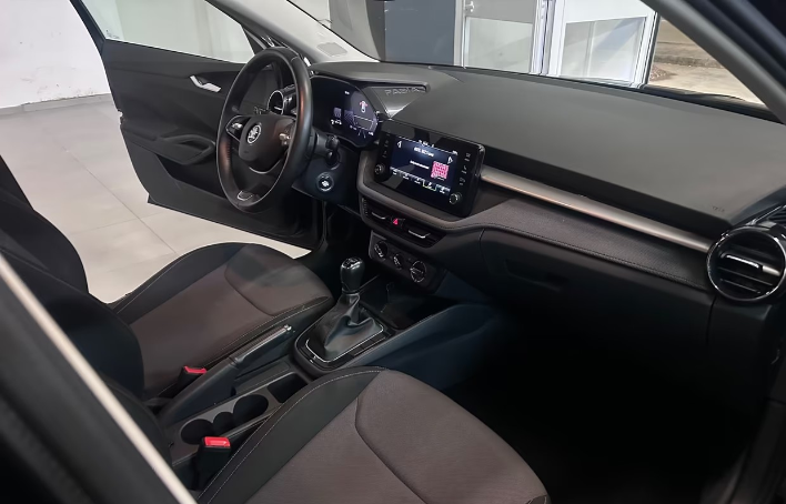 Skoda Fabia 1.0 MPI 80 CV Monte Carlo - immagine 2