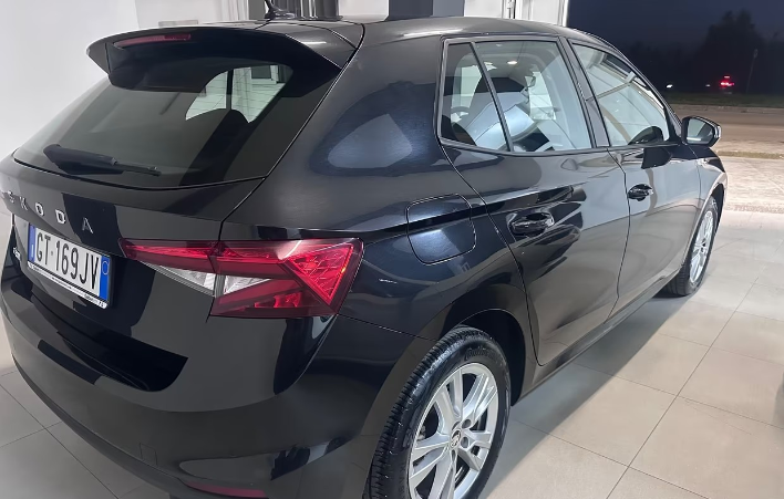 Skoda Fabia 1.0 MPI 80 CV Monte Carlo - immagine 13