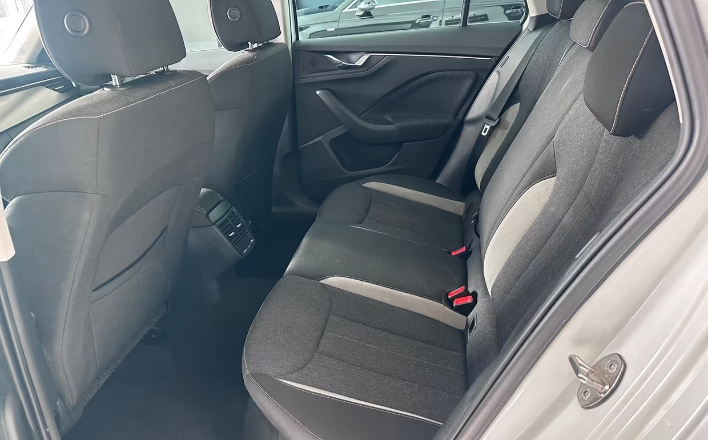 Skoda Kamiq 1.0 TSI 115 CV Monte Carlo - immagine 6