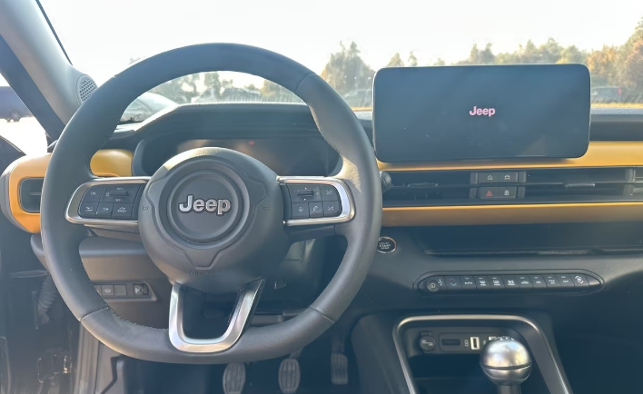 Jeep Avenger 1.2 Turbo 100 CV Summit - immagine 3