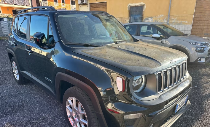 Jeep Renegade 1.5 Turbo T4 MHEV Limited - immagine 10