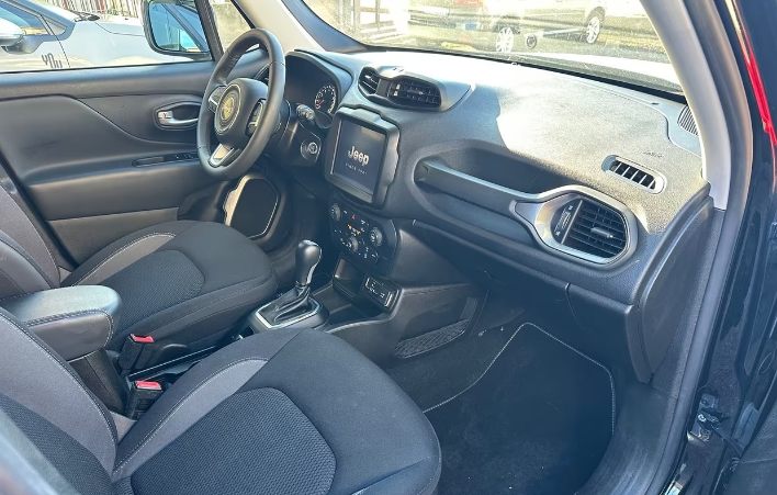 Jeep Renegade 1.5 Turbo T4 MHEV Limited - immagine 7