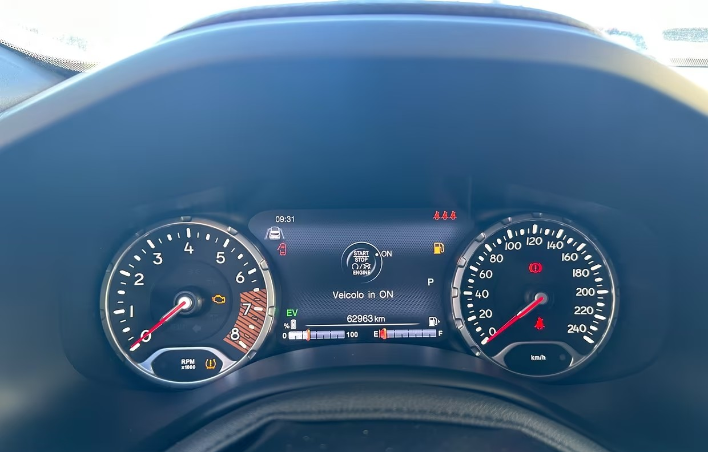 Jeep Renegade 1.5 Turbo T4 MHEV Limited - immagine 6