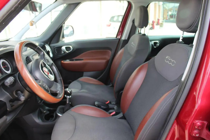 Fiat 500L 1.6 Multijet 105 CV Trekking - immagine 7