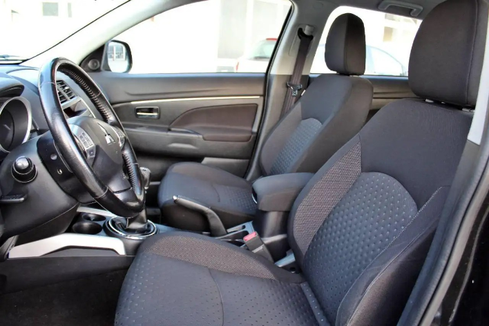 Mitsubishi ASX 1.8 DI-D 150 CV 4WD Invite - immagine 7