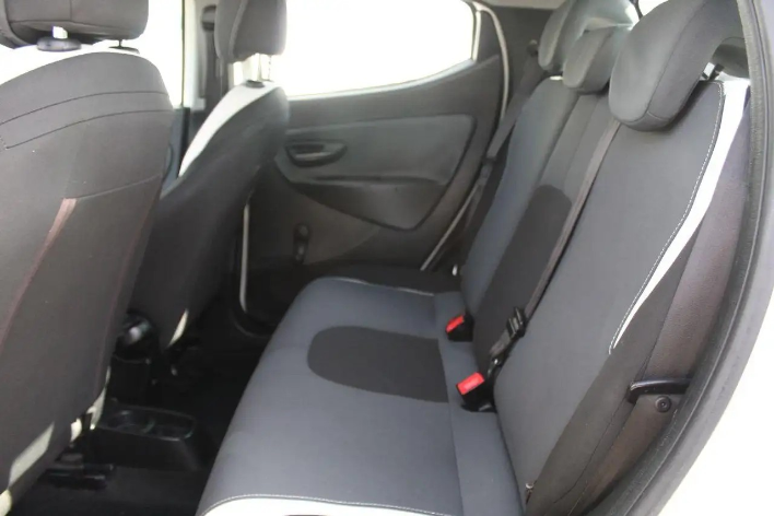 Lancia Ypsilon 1.2 69 CV 5 porte Elefantino - immagine 1