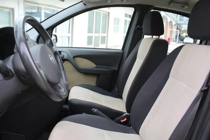 Fiat Panda 1.3 MJT 16V 4x4 Cross - immagine 8