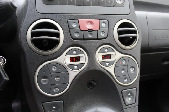 Fiat Panda 1.3 MJT 16V 4x4 Cross - immagine 3