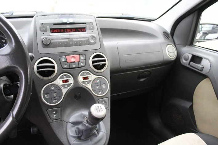 Fiat Panda 1.3 MJT 16V 4x4 Cross - immagine 5