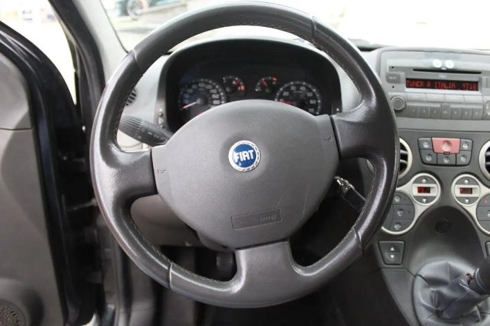 Fiat Panda 1.3 MJT 16V 4x4 Cross - immagine 6