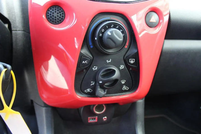 Citroen C1 Airscape VTi 68 5p. Feel Edition - immagine 1