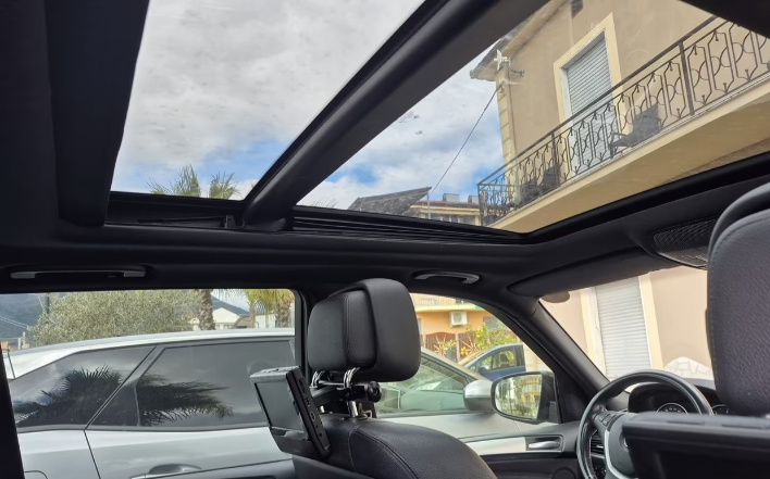 Bmw X5 xDrive40d Futura - immagine 8