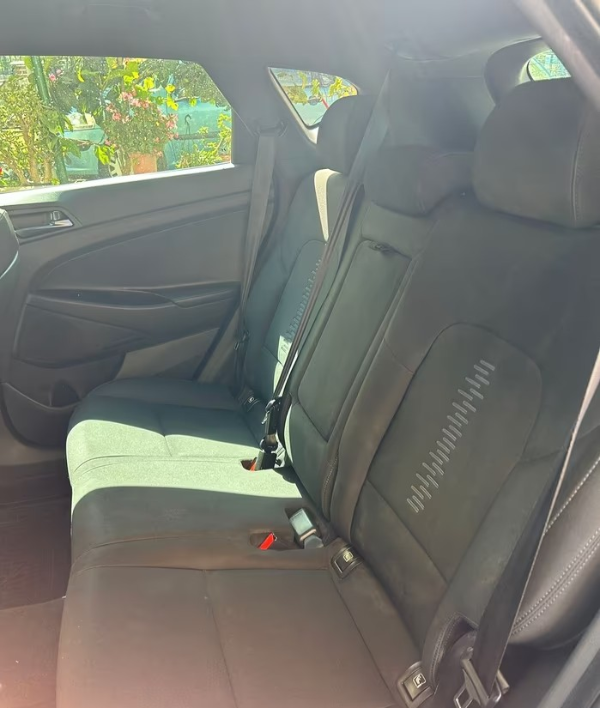 Hyundai Tucson 1.7 CRDi DCT go! - immagine 1