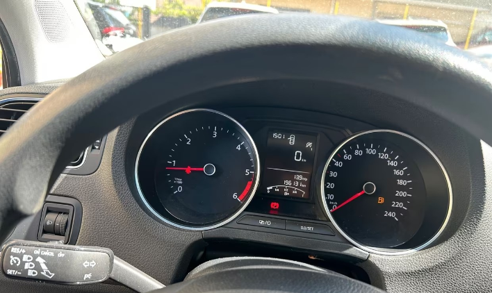 Volkswagen Polo 1.4 TDI 5p. Comfortline - immagine 2