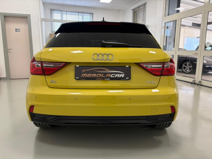 Audi A1 Sportback 1.0 tfsi ultra Admired 95cv - immagine 9