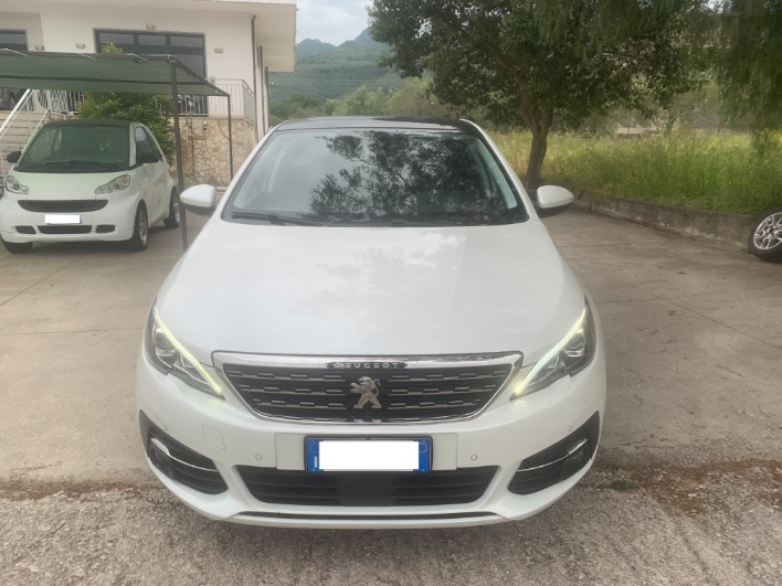 "Disponibile" Peugeot 308 5P 1.5 hdi 130 cv Allure Pack - immagine 3