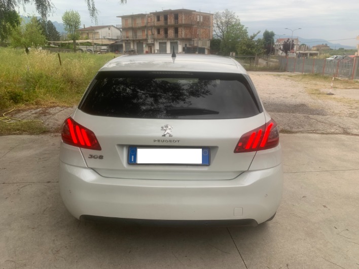 "Disponibile" Peugeot 308 5P 1.5 hdi 130 cv Allure Pack - immagine 6