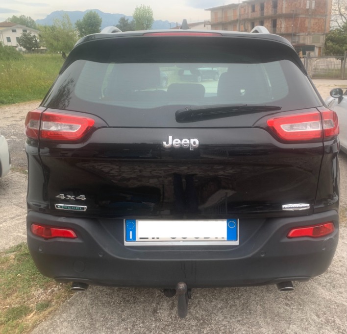 Jeep Cherokee 4x4 2.0 170 CV automatico Longitude - immagine 4