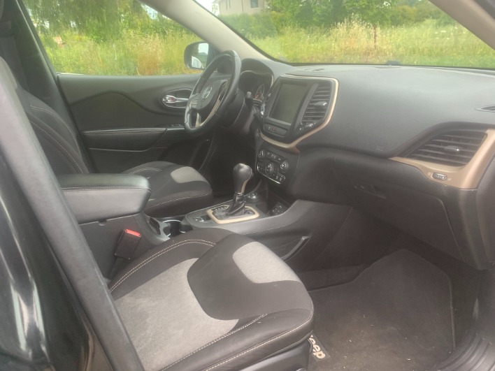 Jeep Cherokee 4x4 2.0 170 CV automatico Longitude - immagine 7