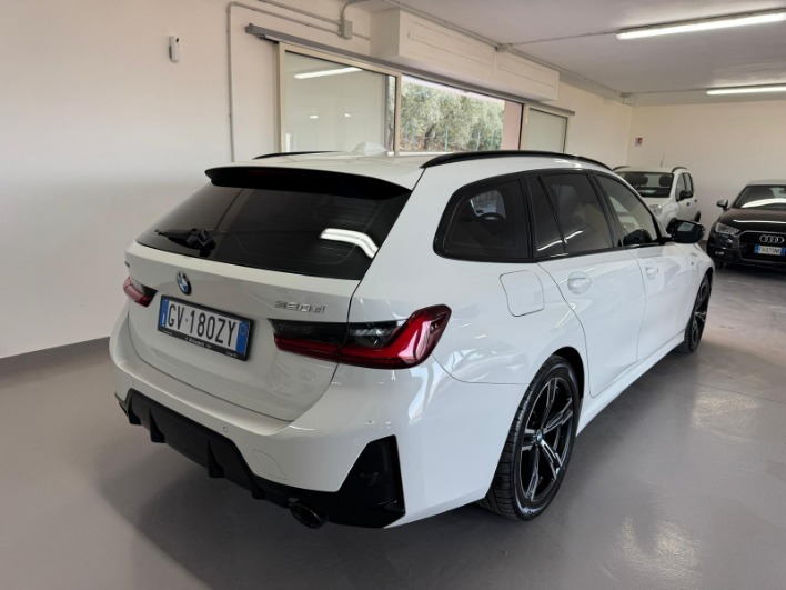 Serie 3 G21 2022 Touring 320d Touring mhev 48V xdrive MSport auto - immagine 3