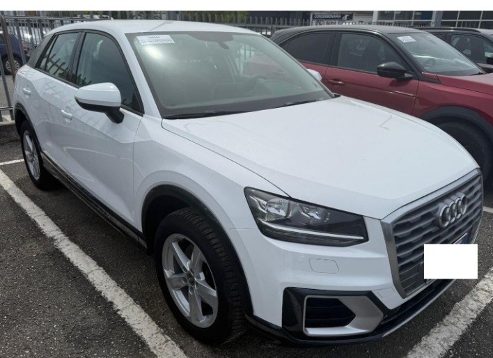 "in Arrivo" Audi Q2 1.6 TDi 116CV Business - immagine 7