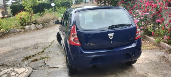 Dacia sandero gpl revisionata e tagliandata - immagine 3