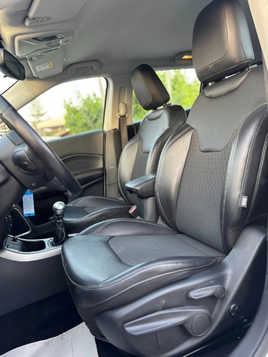 Jeep Compass LONGITUDE - immagine 14