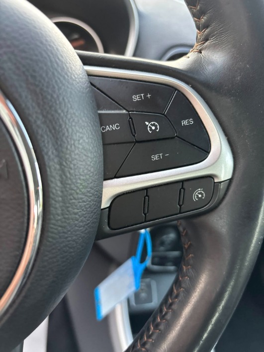 Jeep Compass LONGITUDE - immagine 20