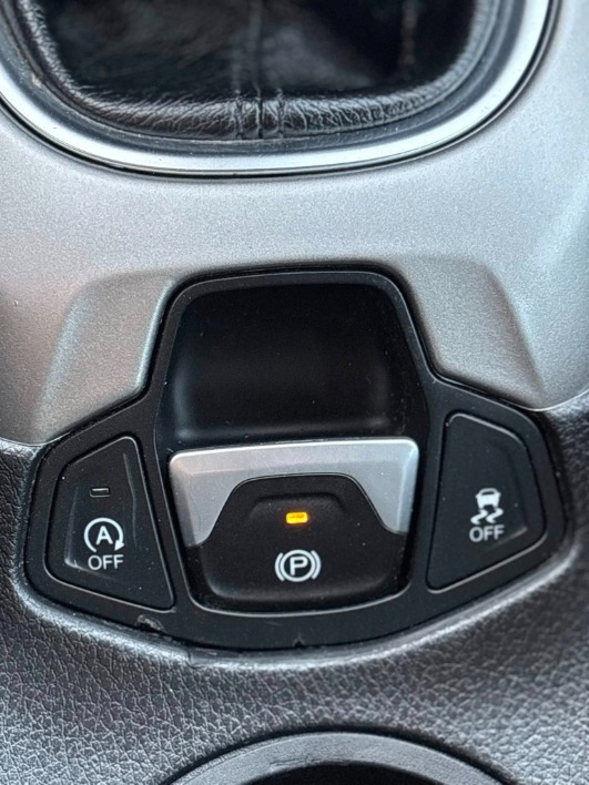 Jeep Compass LONGITUDE - immagine 23