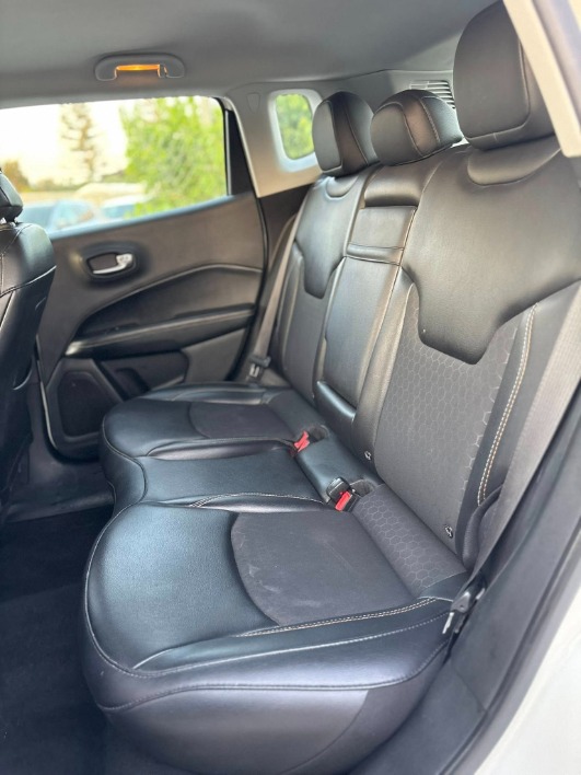 Jeep Compass LONGITUDE - immagine 32