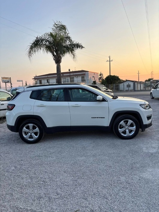 Jeep Compass LONGITUDE - immagine 6