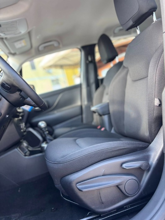 Jeep Renegade MY22 - immagine 12