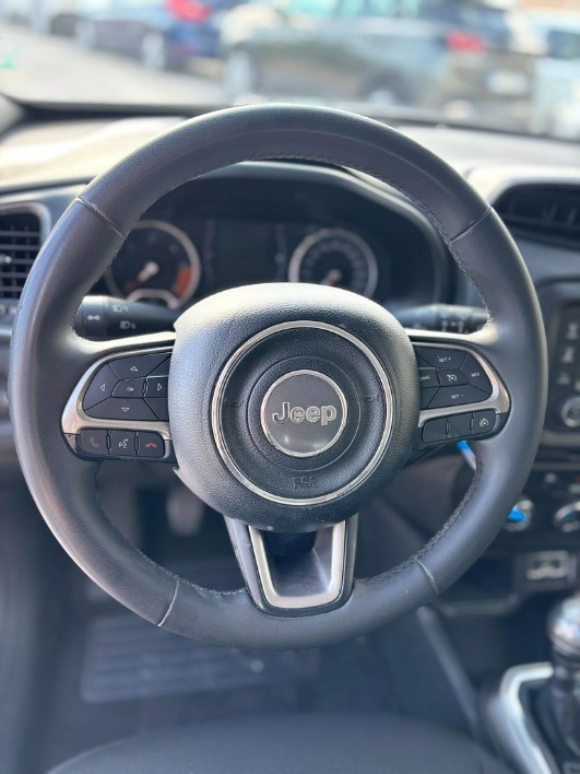 Jeep Renegade MY22 - immagine 16