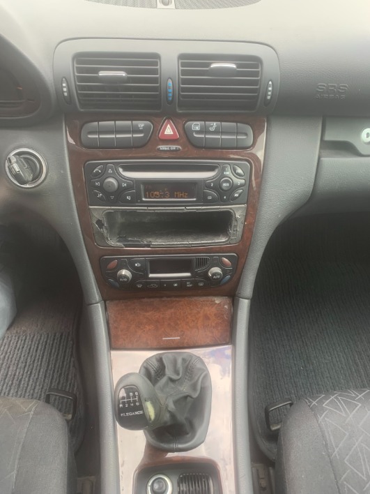 Mercedes C220 CDI - immagine 8