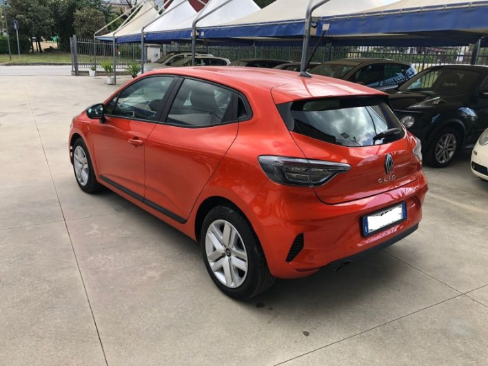 Renault Clio 1.0SCe 65cv anno 2024 - immagine 5