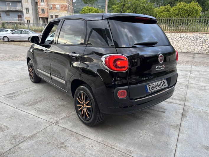 Fiat 500L 0.9 TwinAir Turbo Natural Power Lounge - immagine 4