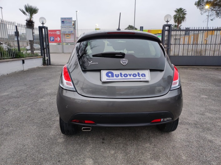 Lanci Ypsilon - immagine 4