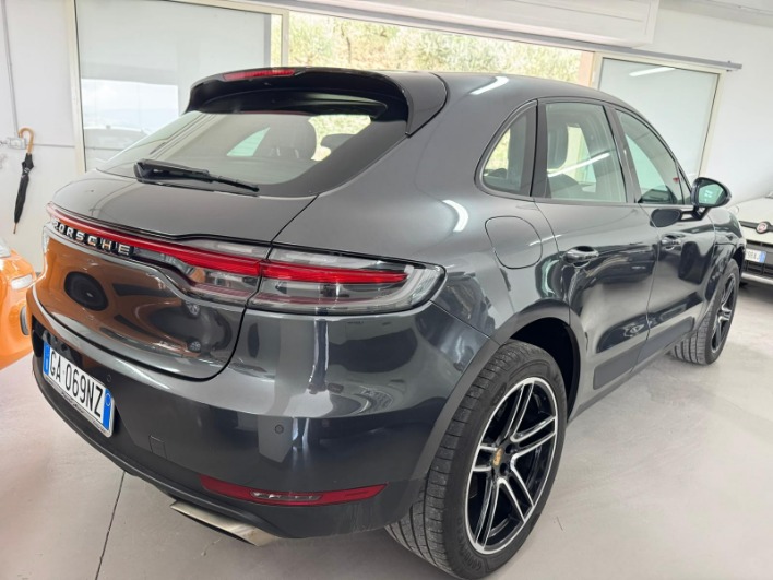 Macan I 2019 2.0 245cv pdk - immagine 3
