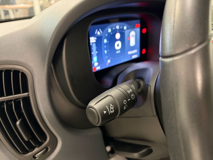 Fiat Panda Pandina III 2025 1.0 firefly hybrid solo 8.000km - immagine 7