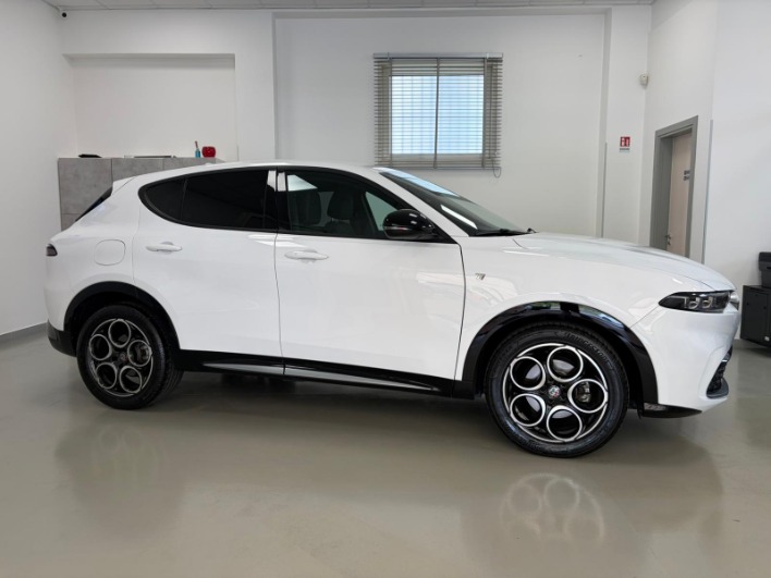 Alfa Romeo Tonale 1.6 Ti 130cv tct6 - immagine 9