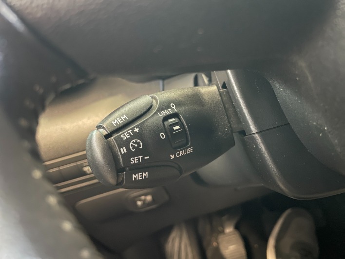 Citroen C3 Aircross 1.5 Bluehdi 100cv Shine S&S - immagine 4