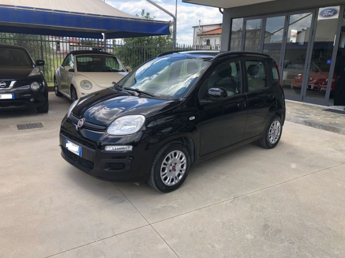 Fiat Panda 1.2i 69cv anno 2013 - immagine 3