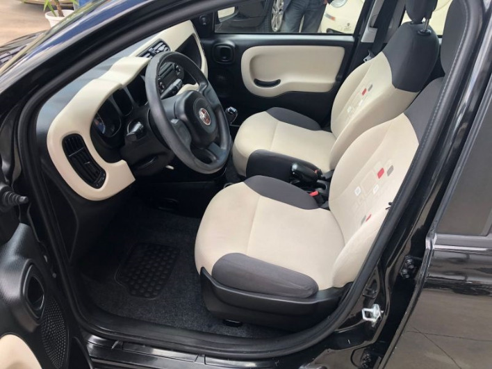 Fiat Panda 1.2i 69cv anno 2013 - immagine 6