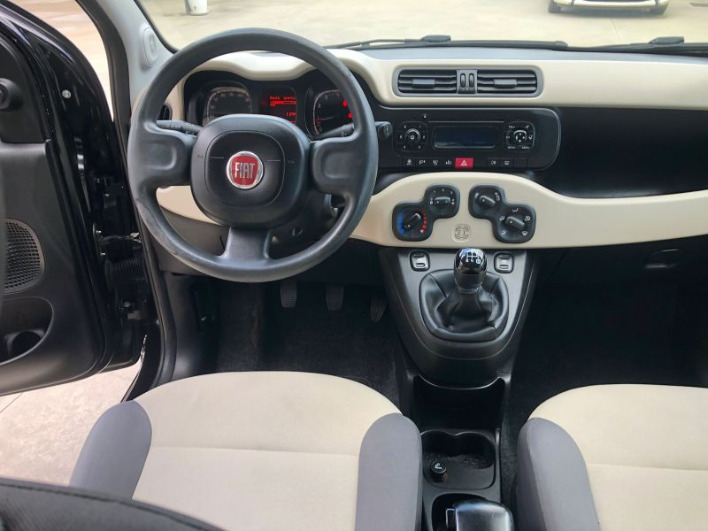 Fiat Panda 1.2i 69cv anno 2013 - immagine 8