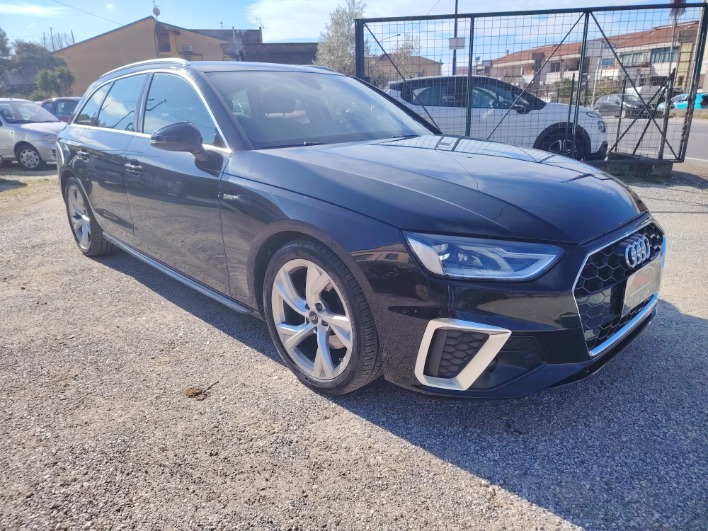AUDI A 4 2.0 TDI AVANT SLINE - immagine 2