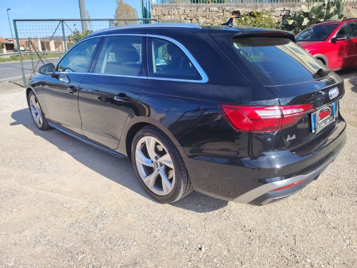 AUDI A 4 2.0 TDI AVANT SLINE - immagine 4