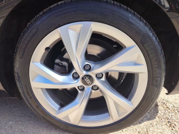 AUDI A 4 2.0 TDI AVANT SLINE - immagine 8