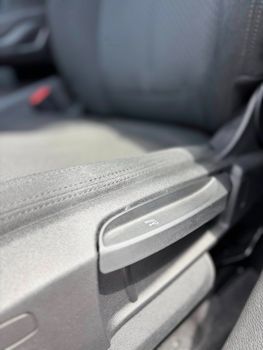BMW X2 S-Drive 18D - immagine 16