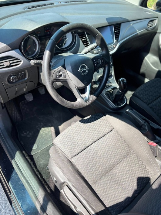 Opel Astra - immagine 14